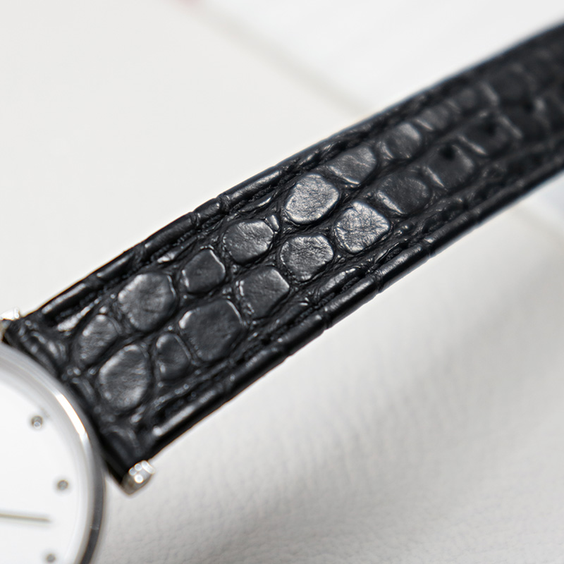 Cienki pasek ze skóry krokodyl – Cartier Watch Tank recenzja i cena